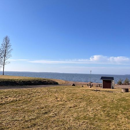 Sjötorp Askevikstugbyヴィラ エクステリア 写真