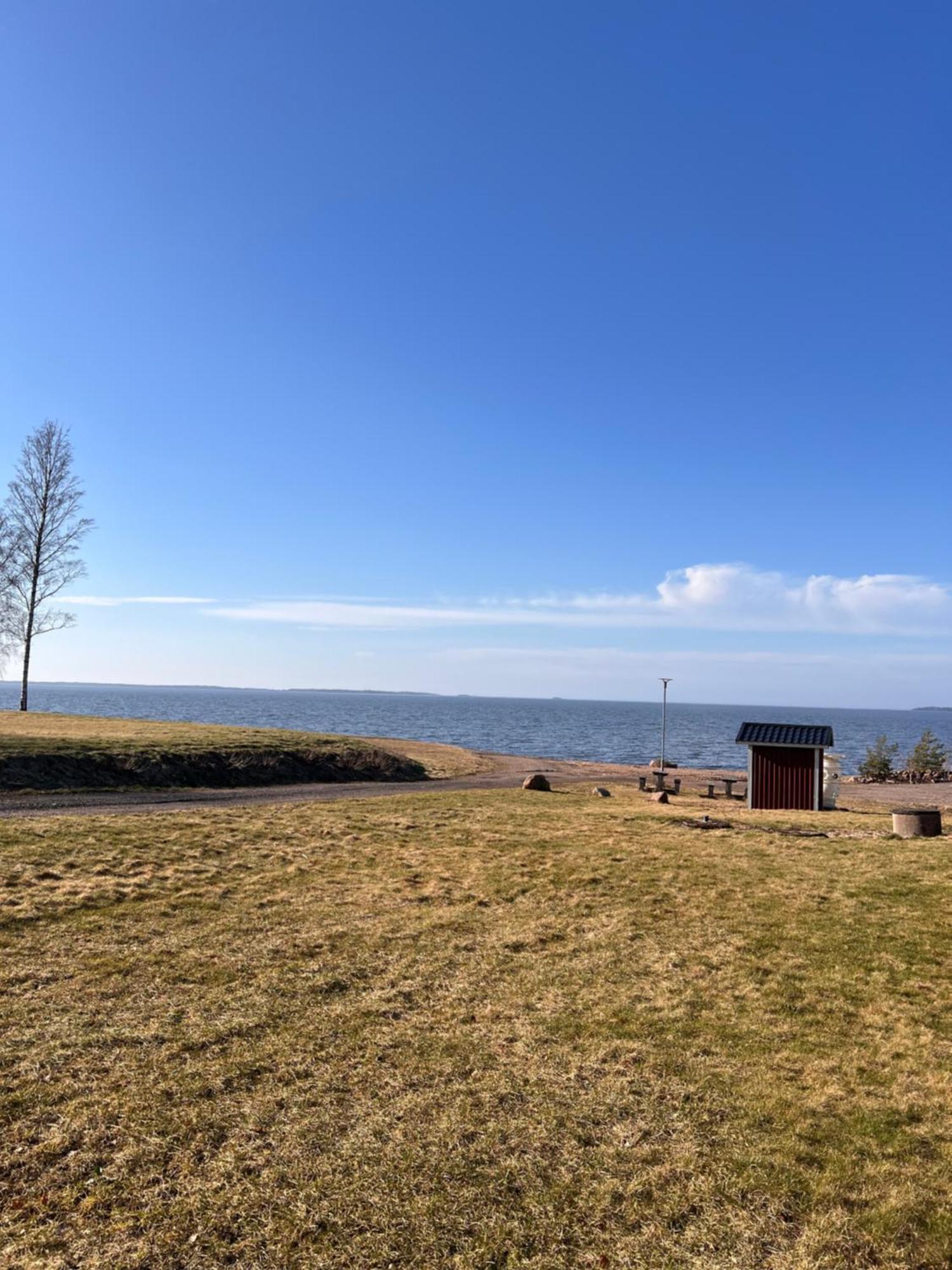 Sjötorp Askevikstugbyヴィラ エクステリア 写真
